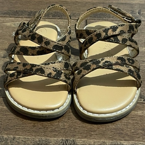 nwot CAT & JACK || Crisscross Sandals | Black Tan Leopard || Toddler size 5 - Picture 7 of 7